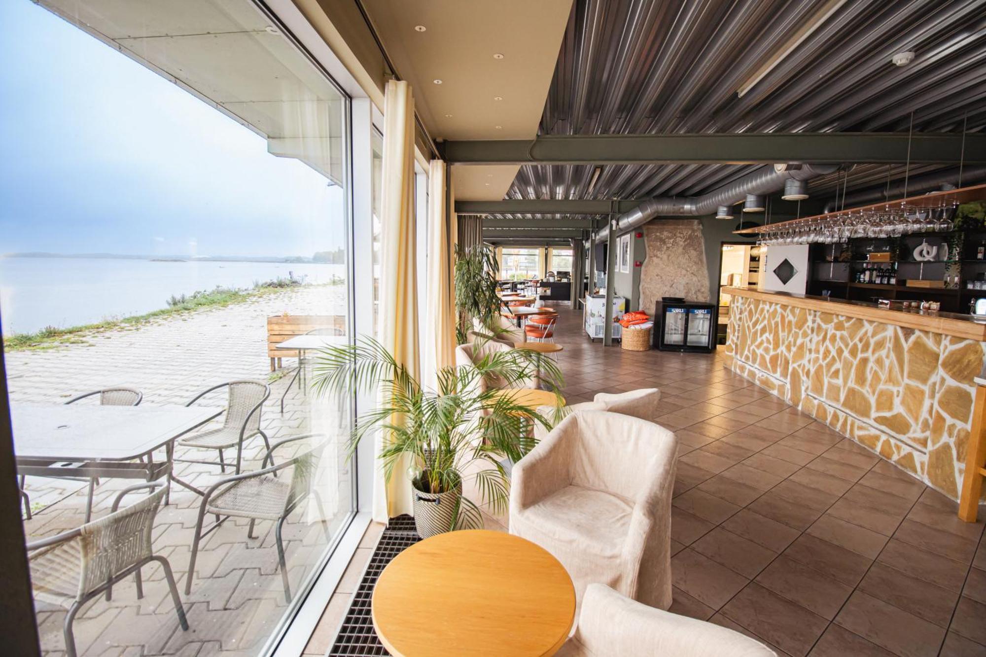 הפסלאו Hotel Promenaadi מראה חיצוני תמונה